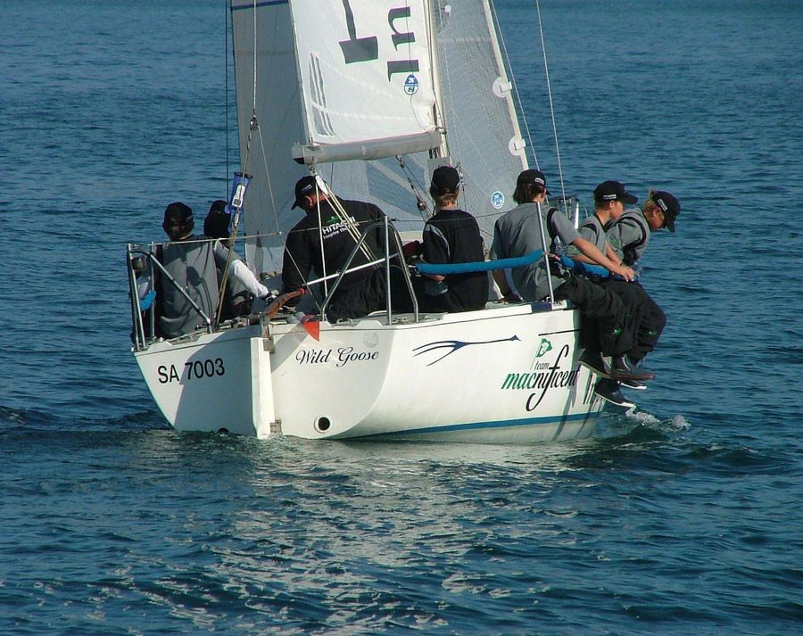 Keelboat sailing lessons at Gordons Bay
