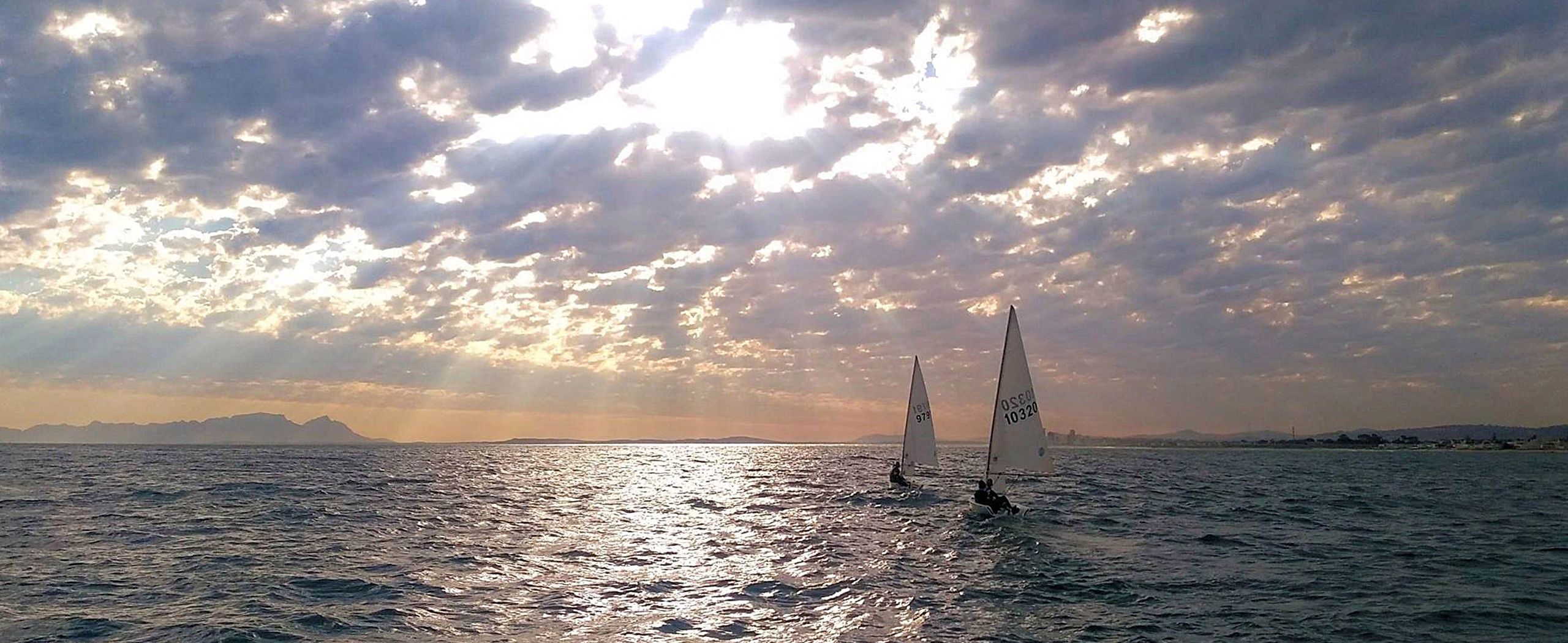 Sailing lessons with SA Sailing Academy
