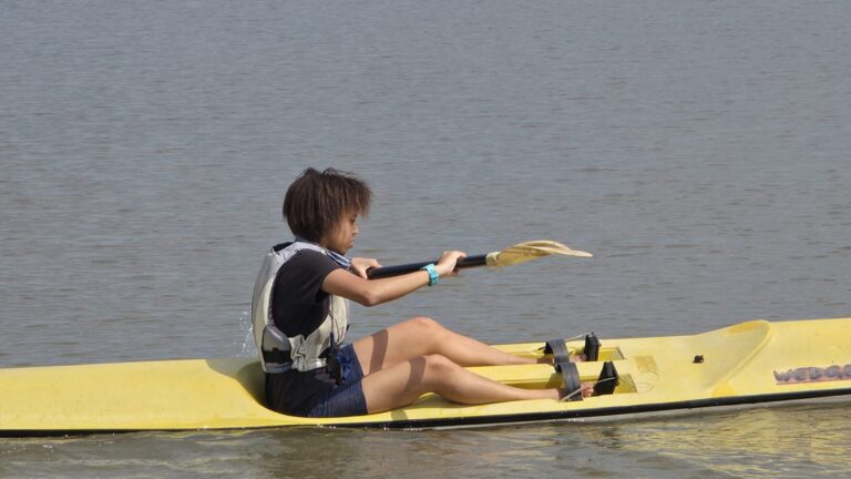 Paddling fun - Youth dinghy sailing camps Cape Town
